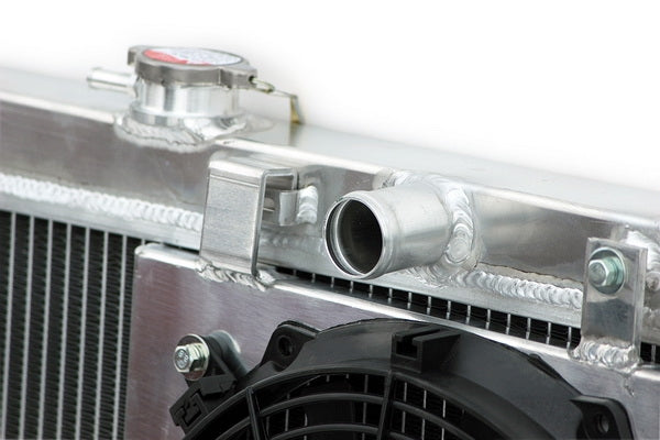 Yonas Radiator Yonaka Radiator Integra (90-93) Aluminum w/ Fan Shroud