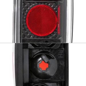 67.81 Spyder Euro Style Tail Lights Chevy S10/S10 Blazer (82-93) Black / Chrome / Smoke - Redline360