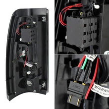 Load image into Gallery viewer, Spyder LED Tail Lights GMC Sierra (99-07) Black / Red Clear / Smoke Tinted - Version 1 / Black Smoke Alternate Image
