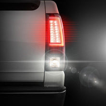 Load image into Gallery viewer, Spyder LED Tail Lights GMC Sierra (99-07) Black / Red Clear / Smoke Tinted - Version 1 / Black Smoke Alternate Image