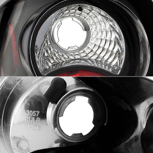 114.19 Spyder Euro Style Tail Lights Chrysler Town & Country (2001-2007) Black or Chrome - Redline360