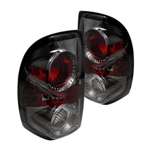 Load image into Gallery viewer, Spyder Euro Style Tail Lights Dodge Dakota (97-04) Black / Chrome / Smoke - Smoke Alternate Image
