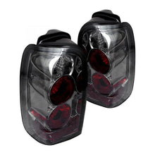 Load image into Gallery viewer, Spyder Euro Style Tail Lights Toyota 4Runner (96-02) - Black / Chrome / Smoke - Smoke Alternate Image