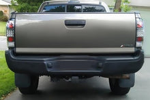 Load image into Gallery viewer, Spyder LED Tail Lights Toyota Tacoma (2005-2010) - Black / Smoke / Black Smoke - V1 / Black Alternate Image