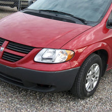 Load image into Gallery viewer, Spec-D OEM Replacement Headlights Chrysler Voyager (01-03) Grand Voyager (01-02) Matte Black or Chrome Housing - Chrome Alternate Image