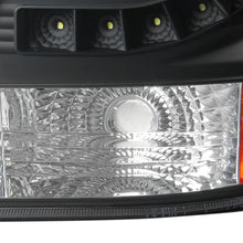 Load image into Gallery viewer, 195.00 Spec-D Crystal Headlights Chevy Silverado 1500/2500/3500 Non-HD (99-02) [w/ Bumper Lights] w/ or w/o LED Light Strip - Redline360 Alternate Image