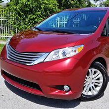 Load image into Gallery viewer, Spec-D OEM Fog Lights Toyota Sienna (2011-2017) Chrome Housing - Clear Lens - Default Title Alternate Image