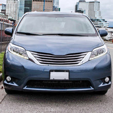 Load image into Gallery viewer, Spec-D OEM Fog Lights Toyota Sienna (2011-2017) Chrome Housing - Clear Lens - Default Title Alternate Image