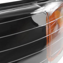 Load image into Gallery viewer, Spec-D OEM Replacement Headlights Plymouth Voyager/Grand Voyager (96-00) Chrome or Black Housing - Matte Black Alternate Image
