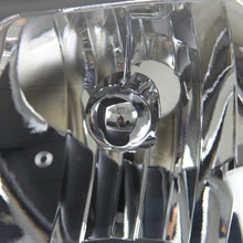 Load image into Gallery viewer, Spec-D OEM Replacement Headlights Chrysler Voyager (01-03) Grand Voyager (01-02) Matte Black or Chrome Housing - Chrome Alternate Image