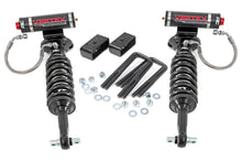 Load image into Gallery viewer, Rough Country Leveling Kit GMC Sierra 2WD/4WD (07-18) [2.5&quot; Leveling] w/ or w/o Struts Alternate Image