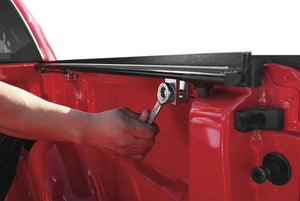 799.88 BAK BAKFlip G2 Truck Bed Cover GMC Sonoma Chevy S10  w/ 5' Bed (60.0") (1993-2004) Tonneau 226107 - Redline360