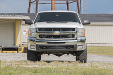 Load image into Gallery viewer, Rough Country Lift Kit Chevy Silverado 2WD/4WD (99-10) [3&quot; Lift] Premium N3 or V2 Monotube Shocks Alternate Image