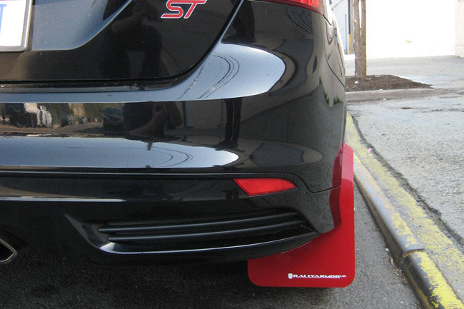 Rally Armor Mud Flaps Ford Focus / ST / RS (2012-2019) Red / Blue / Bl