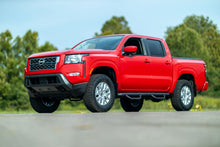 Load image into Gallery viewer, Rough Country Lift Kit Nissan Frontier 4WD (05-22) [2.5&quot; Lift] w/ N3 Struts Alternate Image