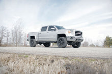 Load image into Gallery viewer, Rough Country Lift Kit Chevy Silverado 1500 4WD (2014-2018) 5&quot; Lift Alternate Image