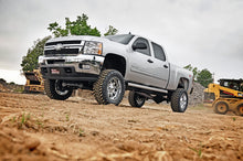 Load image into Gallery viewer, Rough Country Lift Kit Chevy Silverado 2WD/4WD (11-19) 7.5&quot; Suspension Lift Kit Alternate Image