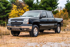 Rough Country Lift Kit Chevy Silverado 4WD (99-07) 1.5" - 2" Suspension Lift Kits w/ or w/o Shocks