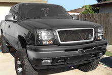 Load image into Gallery viewer, Spyder LED Crystal Headlights Chevy Silverado 1500HD (03-07) 2500HD (03-06) Black / Chrome / Smoke - Black Alternate Image