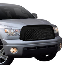 Load image into Gallery viewer, Spec-D Grille Toyota Tacoma (2007-2009) [Mesh Type] Glossy Black or Chrome - Glossy Black Alternate Image