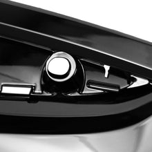 Load image into Gallery viewer, Spec-D Grille Toyota Tacoma (2007-2009) [Mesh Type] Glossy Black or Chrome - Glossy Black Alternate Image