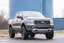 Load image into Gallery viewer, Rough Country 2.5&quot; Leveling Kit Ford Ranger 2WD/4WD (19-22) Strut Spacers Alternate Image