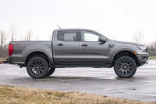 Load image into Gallery viewer, Rough Country 2.5&quot; Leveling Kit Ford Ranger 2WD/4WD (19-22) Strut Spacers Alternate Image