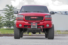 Load image into Gallery viewer, Rough Country Lift Kit Chevy Silverado 1500 4WD (99-07) 6&quot; Lift w/ Shocks Alternate Image