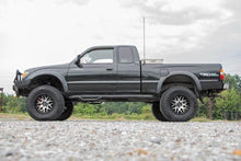 Load image into Gallery viewer, Rough Country Lift Kit Toyota Tacoma 2WD/4WD (1995-2004) 6&quot; Lift Kit Alternate Image