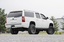 Load image into Gallery viewer, Rough Country Lift Kit Chevy Suburban 2WD/4WD (07-14) 7&quot; Suspension Lift Kit Alternate Image