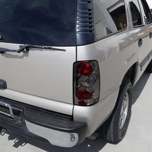 Load image into Gallery viewer, Spec-D Tail Lights Chevy Suburban/Tahoe (2000-2006) LED or Halogen Bulb - LED / Red Lens Alternate Image