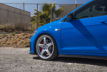 Load image into Gallery viewer, Motegi Racing MR151 CS5 Wheels (18x8.5 5x100 +30) Hyper Silver / Gunmetal / Satin Black / Satin Metallic Blue - Hyper Silver Alternate Image