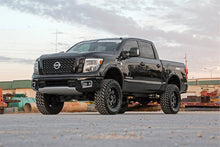 Load image into Gallery viewer, Rough Country Lift Kit Nissan Titan 4WD (17-21) [6&quot; Lift Kit] w/o Struts Alternate Image