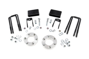 Rough Country Leveling Kit Nissan Titan XD 2WD/4WD (16-21) [2.5" Leveling] Aluminum or Anodized Red Spacers