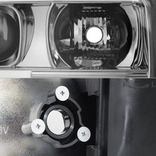 Load image into Gallery viewer, Spyder Projector Headlights GMC Yukon (00-06) Yukon Denali (01-06) V2 w/ Light Bar DRL - Chrome - Default Title Alternate Image