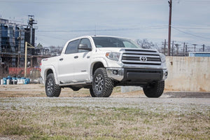 Rough Country Leveling kit Toyota Tundra 2WD/4WD (07-21) [2.5 - 3" Leveling Kit] Complete Kit or Front Only