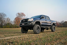 Load image into Gallery viewer, Rough Country Lift Kit Toyota Tacoma 2WD/4WD (2005-2015) 6&quot; Lift Kit Alternate Image